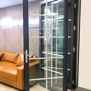 VRE80 - Hệ cửa đi mở xếp trượt Viralwindow -1