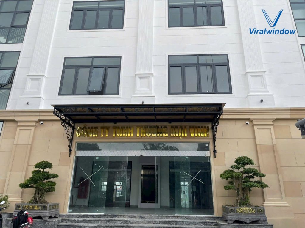 viralwindow-vinh-trung-tam-thuong-mai-4